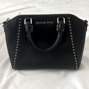 Michael Kors Black purse with removable straps